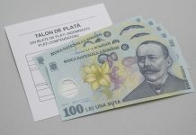 Anunț oficial pentru pensionari: Comisia Europeană a aprobat creșterea pensiilor. Ce urmează pentru 2026 Documente de pensie și dosar analizat pe un birou, simbolizând aprobarea creșterii pensiilor.