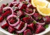 Combinatia care susține ficatul, vederea și colonul – Află cum se prepară salată cu sfeclă roșie și ceapă tocate mărunt