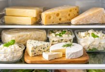 Cum se păstrează corect brânza în frigider. Greșeala pe care o fac aproape toți brânză depozitată corect în frigider în recipiente și folie alimentară