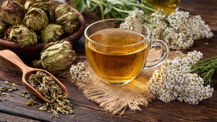 Ceai natural din anghinare și coada-șoricelului pentru ficat și bilă