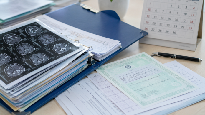 reevaluare-pensie-handicap-2026.jpg Documente necesare pentru reevaluarea pensiei de handicap în 2026