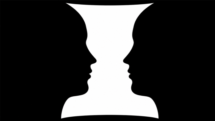 test-personalitate-chipuri-vaza.jpg Iluzie optică alb-negru în care pot fi observate două chipuri din profil sau o vază centrală.